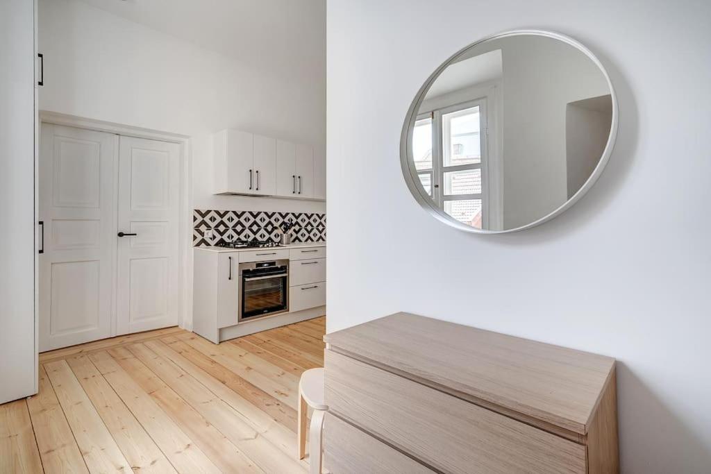 Leilighet Spacious 2-bedroom Flat In Old Town By Urban Rent Vilnius